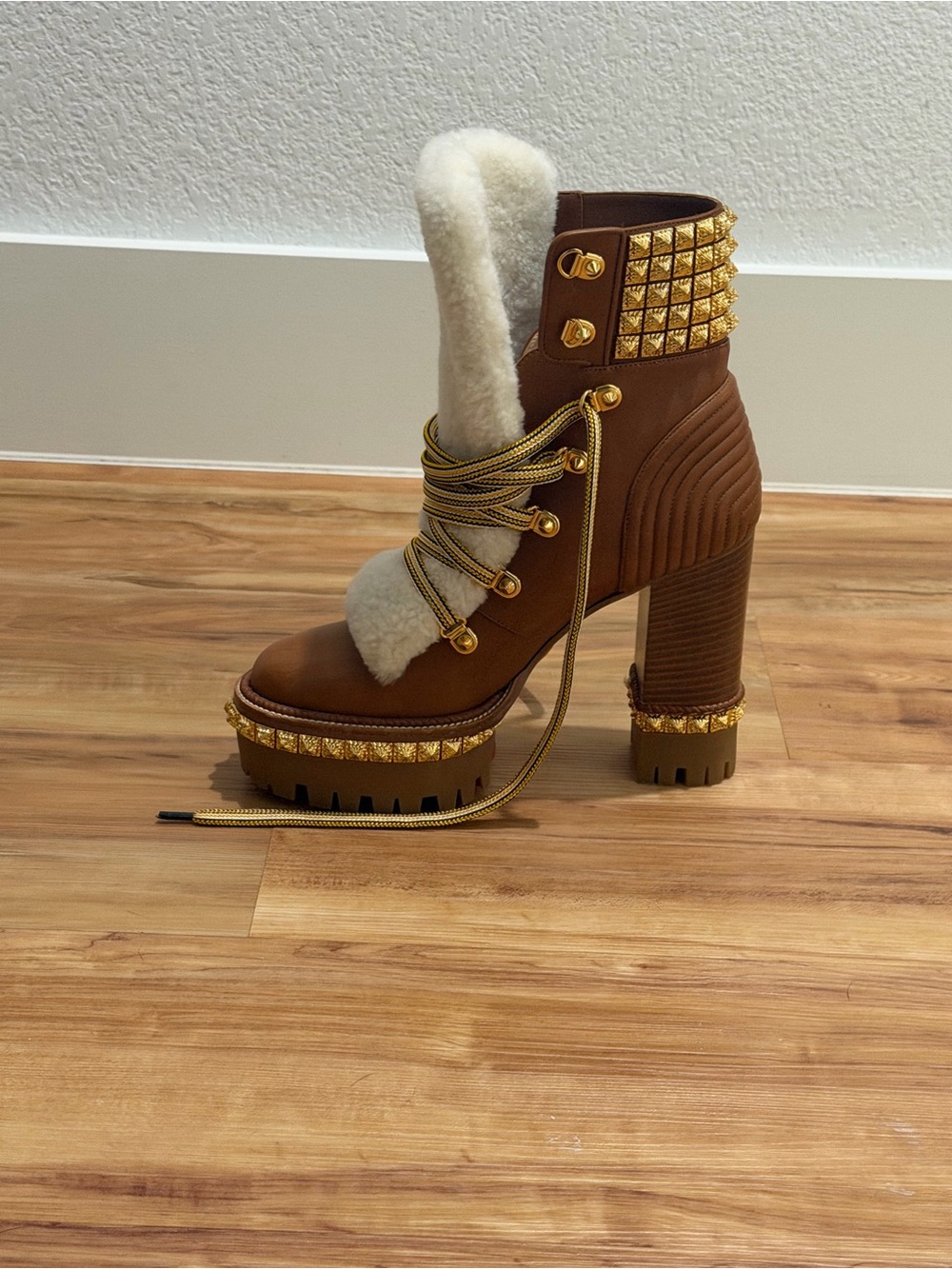 Christian Louboutin Yeti Boots - Picture 7 of 9